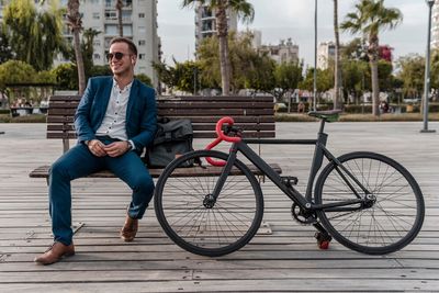  Vélo de ville homme : comment choisir le bon modèle ?
